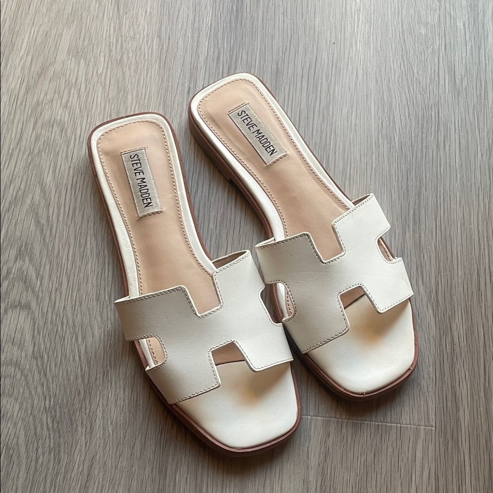 Steve Madden Cream Slide Sandals